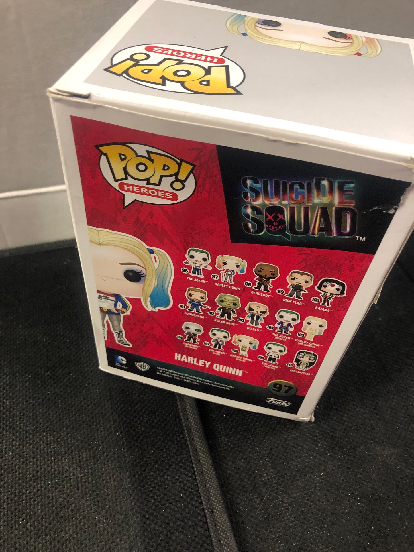 FUNKO POP POP HEROES SUICIDE SQUAD #97 HARLEY QUINN OKAY CONDITION SLIGHT TEAR ON FRONT OF BOX