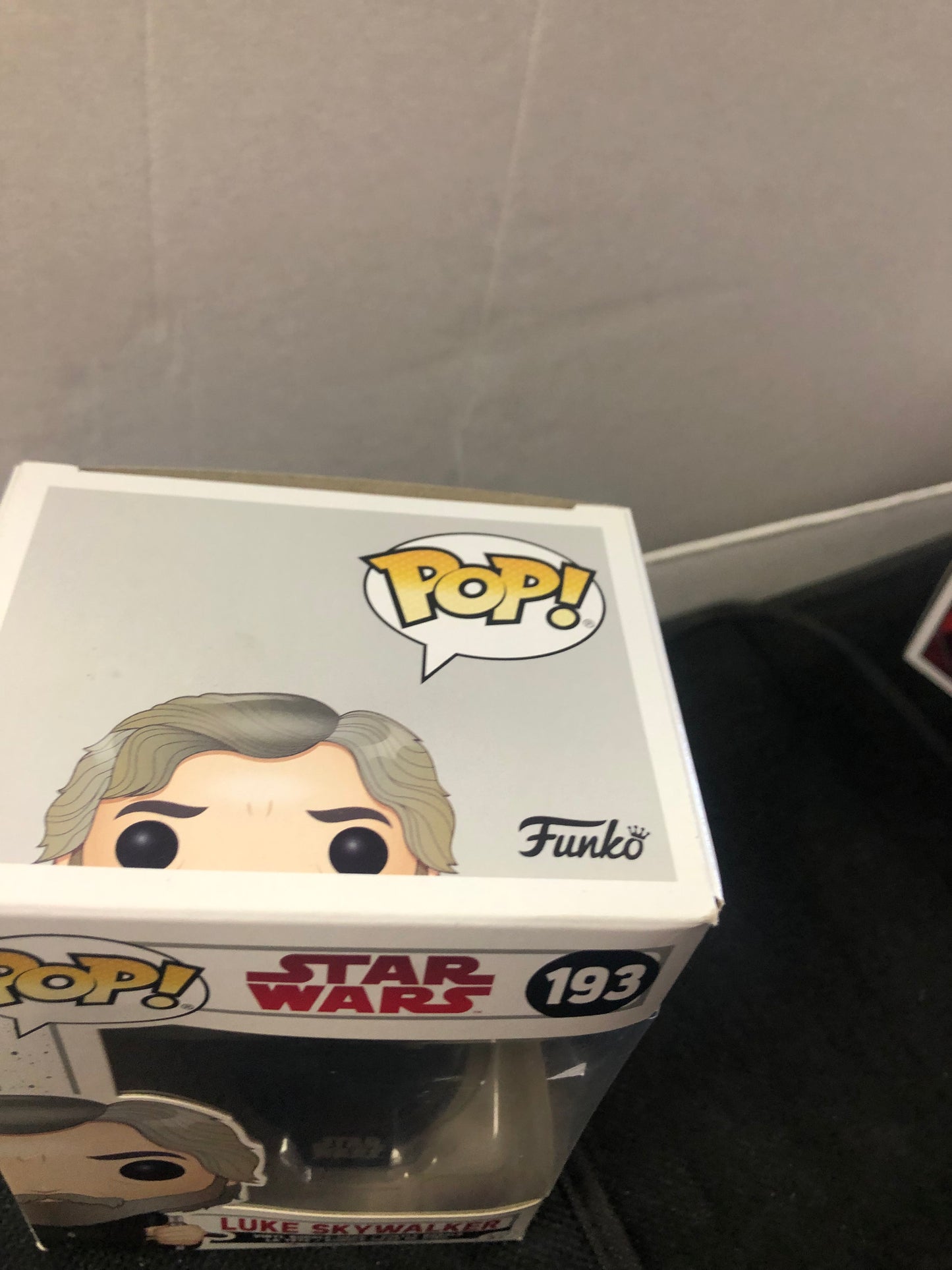 FUNKO POP STAR WARS # 193 LUKE SKYWALKER GOOD CONDITION