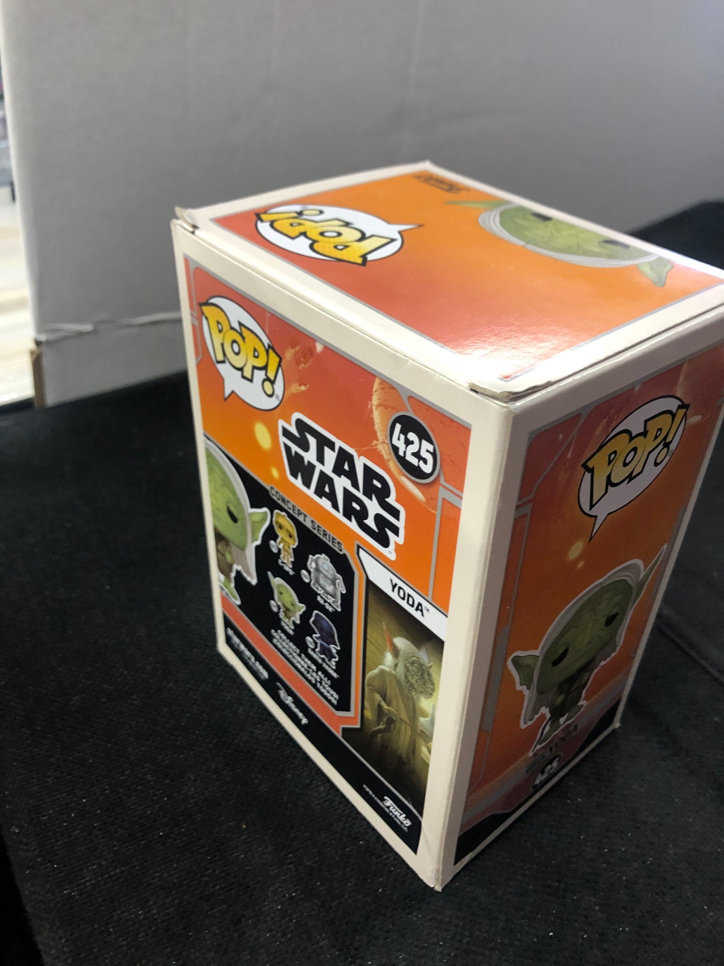 FUNKO POP STAR WARS #425 CONCEPT ART YODA GOOD CONDITION