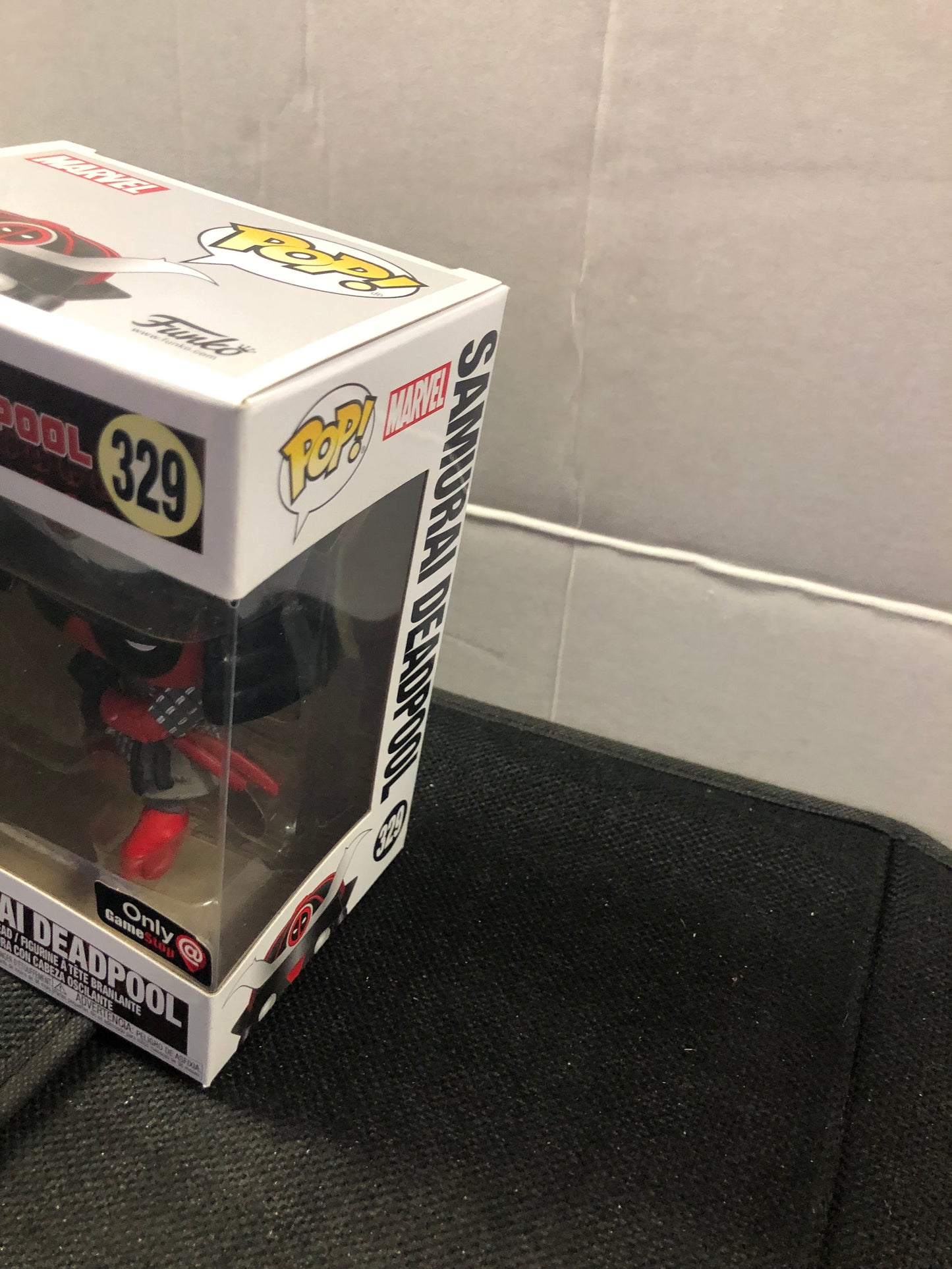 FUNKO POP DEADPOOL # 329 SAMURAI DEADPOOL GAMESTOP EXCLUSIVE GOOD CONDITION