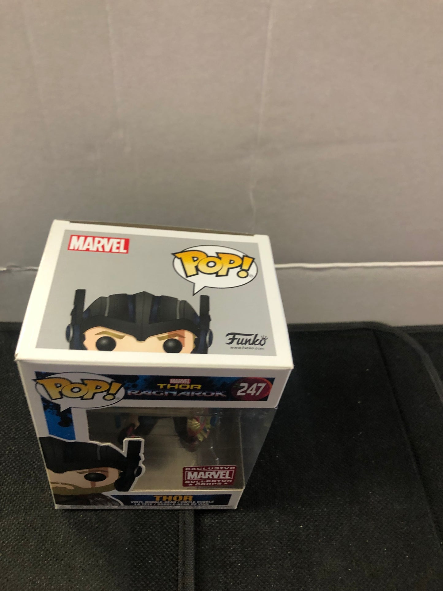 FUNKO POP THOR RAGNAROK #247 THOR MARVEL COLLECTOR CORPS EXCLUSIVE GOOD CONDITION