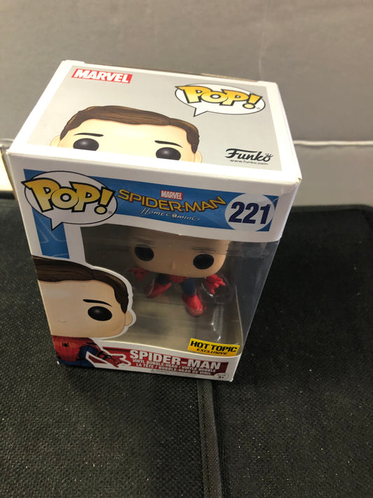 FUNKO POP SPIDER-MAN HOMECOMING #221 SPIDER-MAN HOT TOPIC EXCLUSIVE GOOD CONDITION SMALL TEAR ON FRONT OF BOX