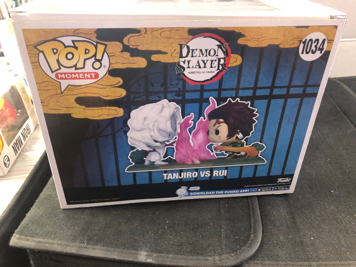 FUNKO POP POP MOMENT DEMON SLAYER # 1034 TANJIRO VS RUI GOOD CONDITION