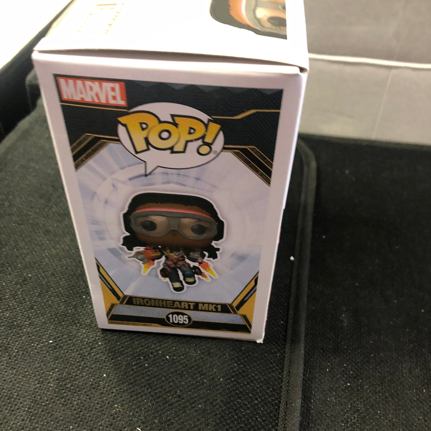 FUNKO POP WAKANDA FOREVER #1095 IRONHEART MK1 GOOD CONDITION