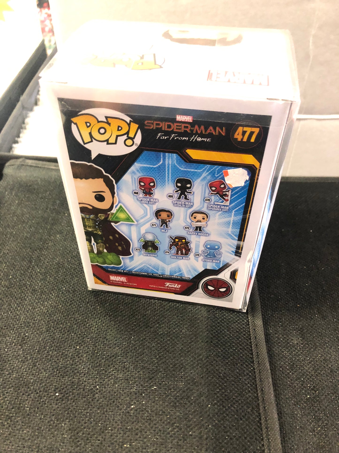 FUNKO POP SPIDER-MAN FAR FROM HOME #477 MYSTERIOUS WITHOUT HELMET HOT TOPIC EXCLUSIVE GOOD CONDITION