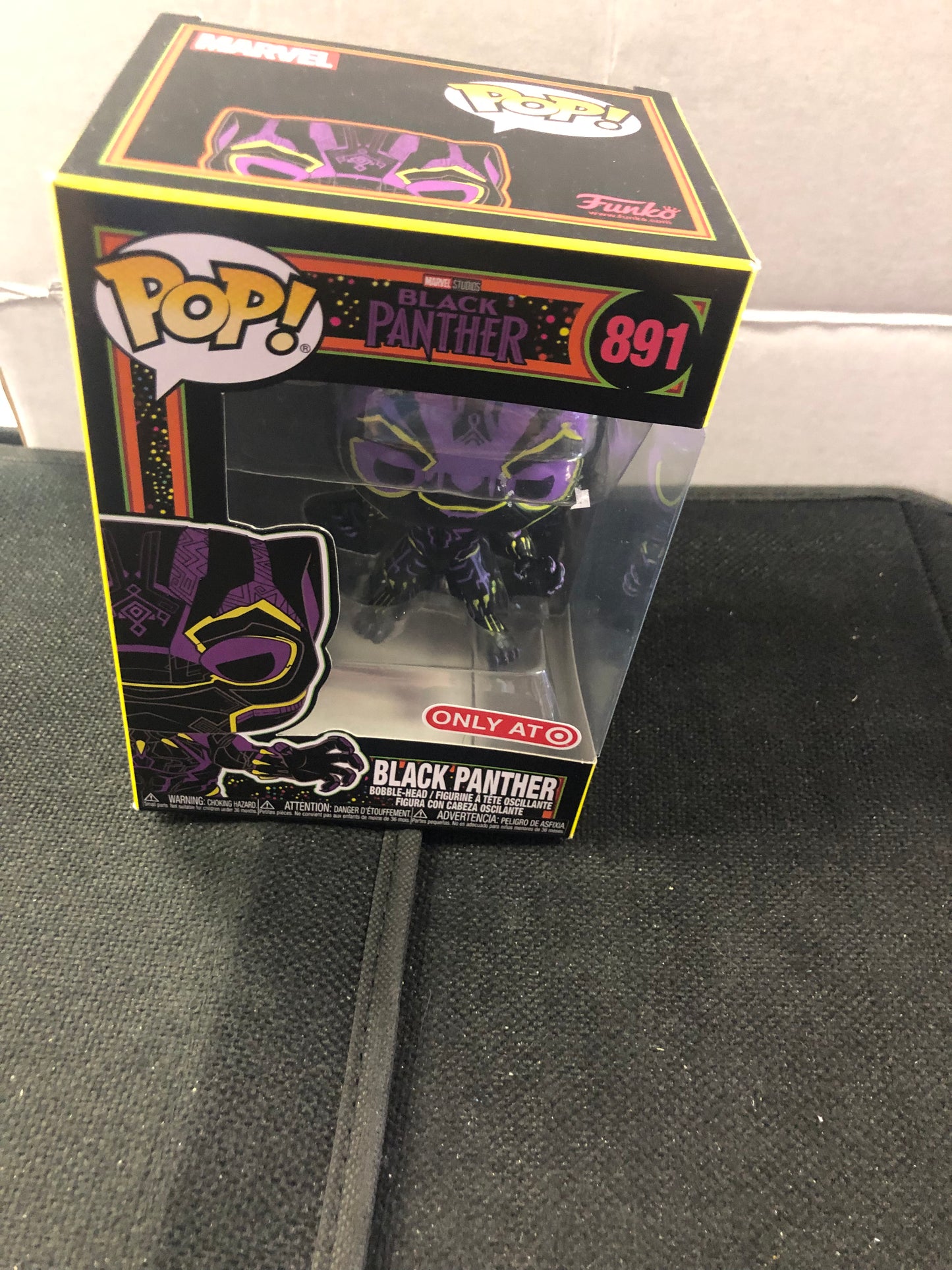 FUNKO POP BLACK PANTHER # 891 BLACK PANTHER TARGET EXCLUSIVE GOOD CONDITION