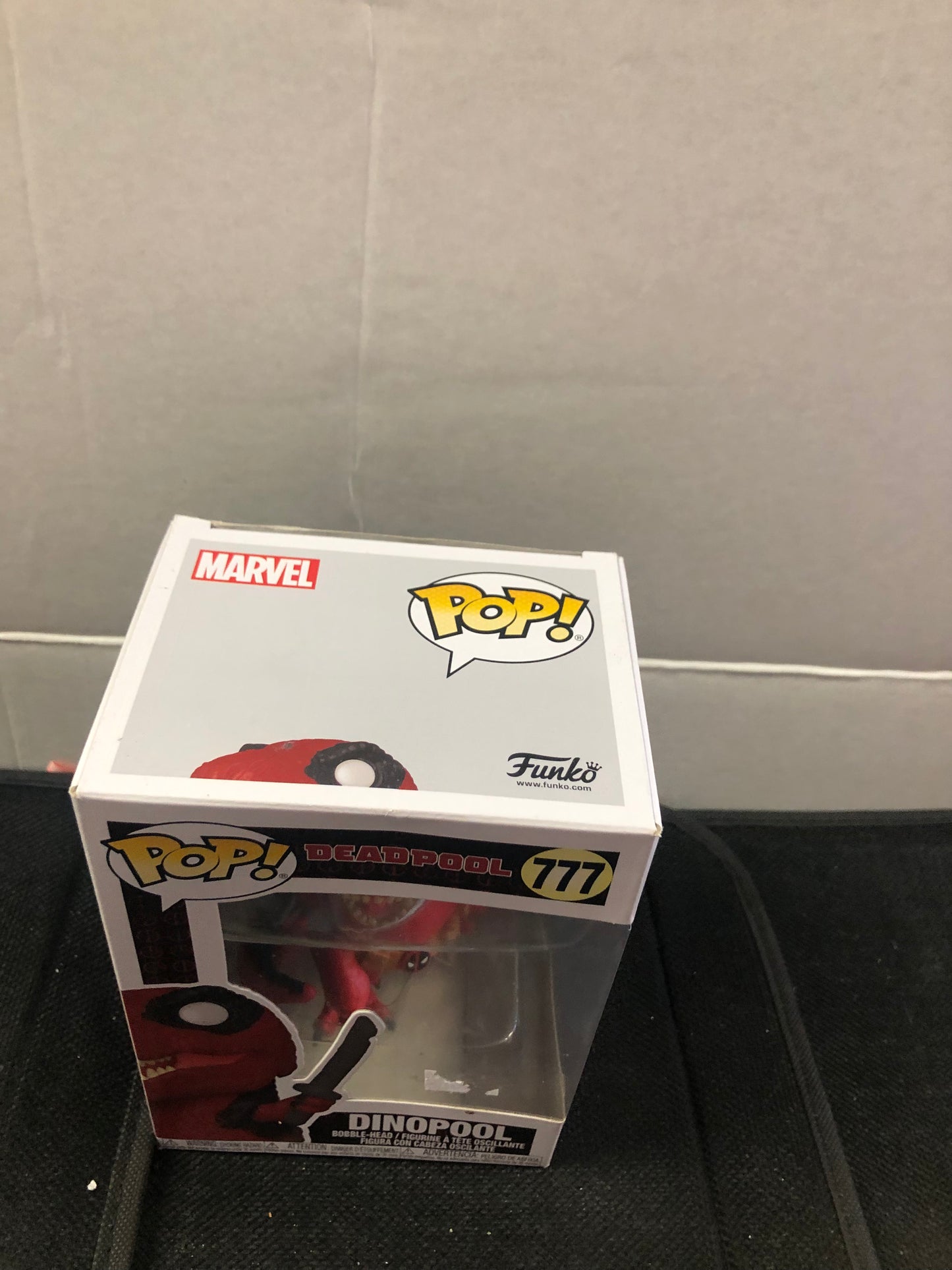 FUNKO POP DEADPOOL #777 DINOPOOL GOOD CONDITION