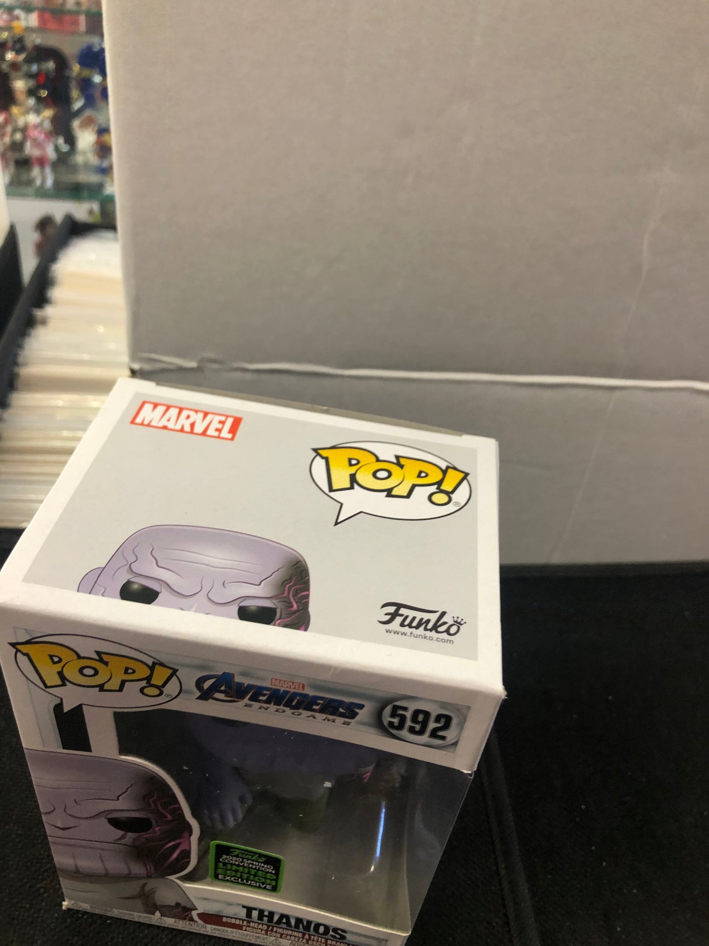 FUNKO POP DISNEY AVENGERS ENDGAME #592 THANOS 2020 SPRING CONVENTION EXCLUSIVE GOOD CONDITION