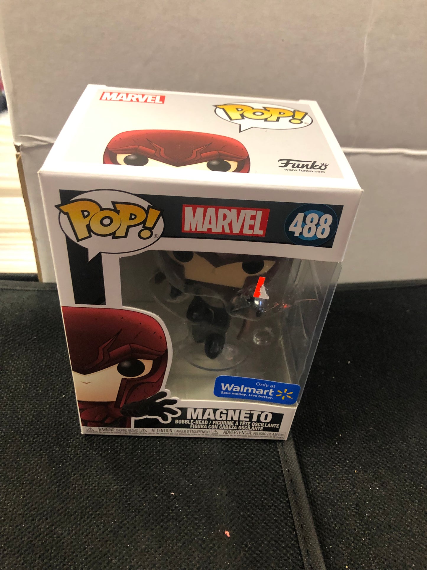 FUNKO POP MARVEL #488 MAGNETO WALMART EXCLUSIVE GOOD CONDITION