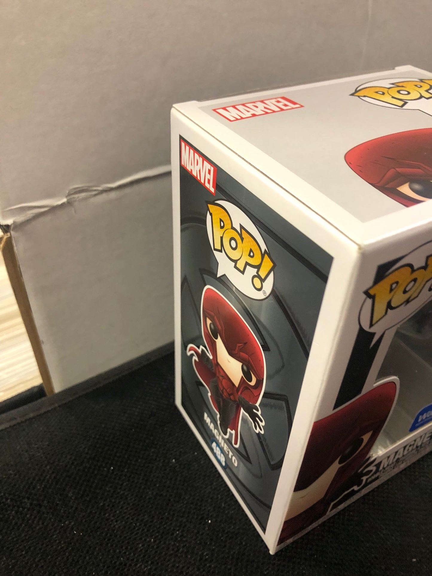 FUNKO POP MARVEL #488 MAGNETO WALMART EXCLUSIVE GOOD CONDITION