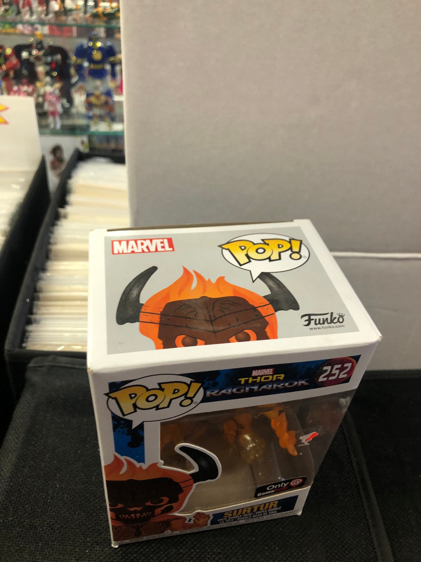 FUNKO POP THOR RAGNAROK #252 SURTUR GAMESTOP EXCLUSIVE GOOD CONDITION