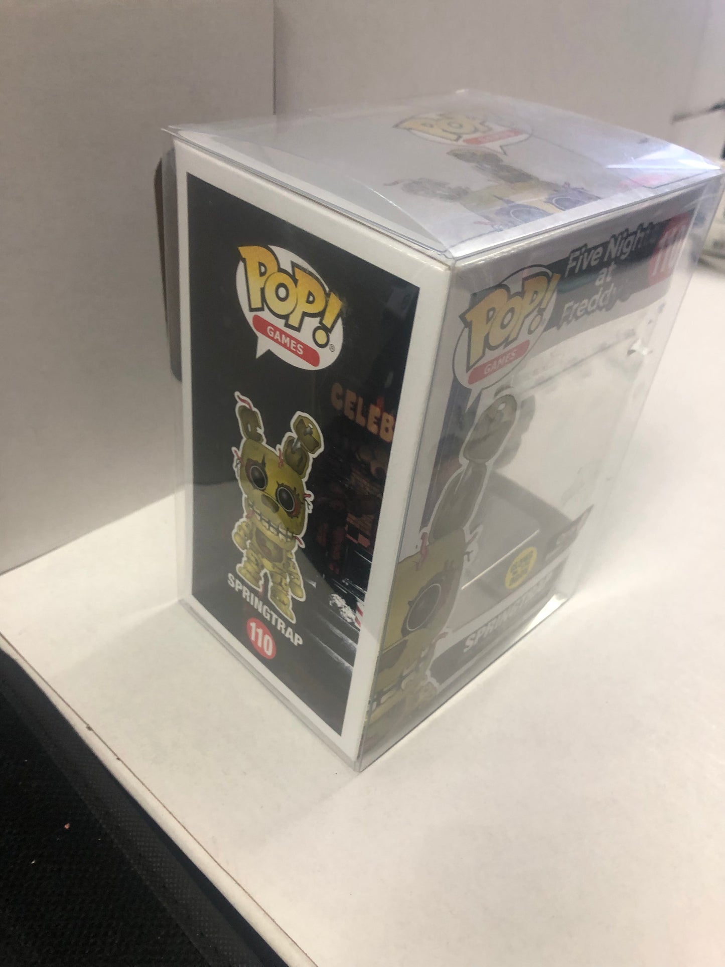 FUNKO POP POP GAMES FIVE NIGHTS AT FREDDYS # 110 STRINGTRAP GLOW IN THE DARK GAMESTOP EXCLUSIVE EXCELLENT CONDITION