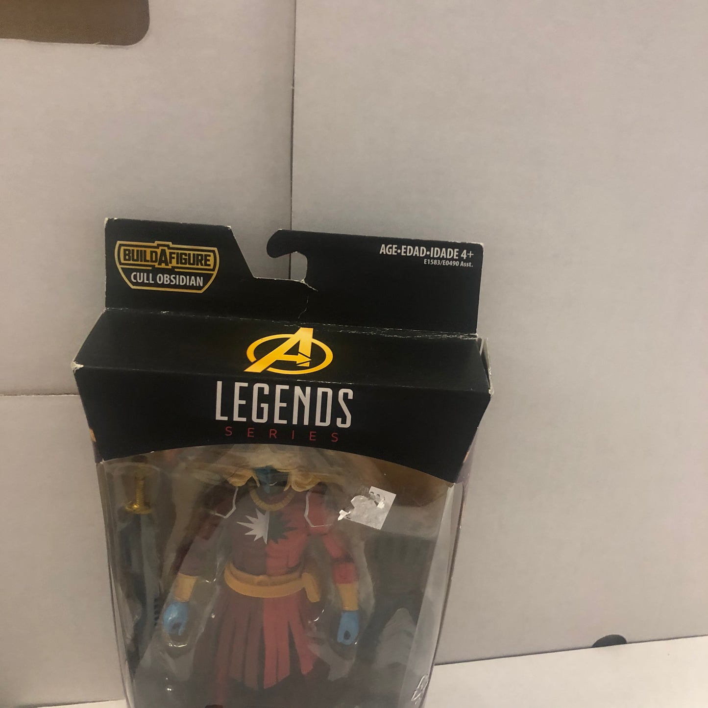 MARVEL LEGENDS SERIES AVENGERS MALEKITH CULL OBSIDIAN BUILD A FIGURE OKAY CONDITION SMALL BEND ON FRONT OF BOX