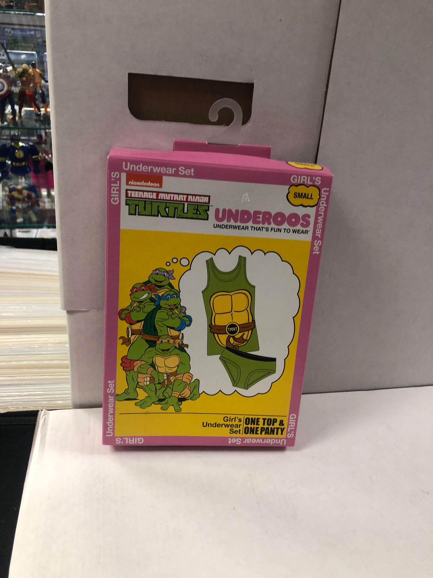 BIOWORLD TEENAGE MUTANT NINJA TURTLES UNDEROOS SIZE SMALL DECENT CONDITION IN BOX