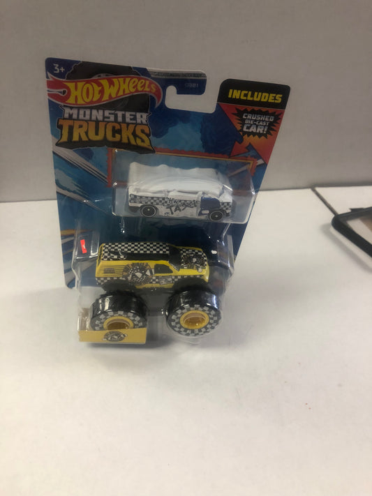 MATTEL HOT WHEELS MONSTER TRUCKS TAXI GREAT CONDITION