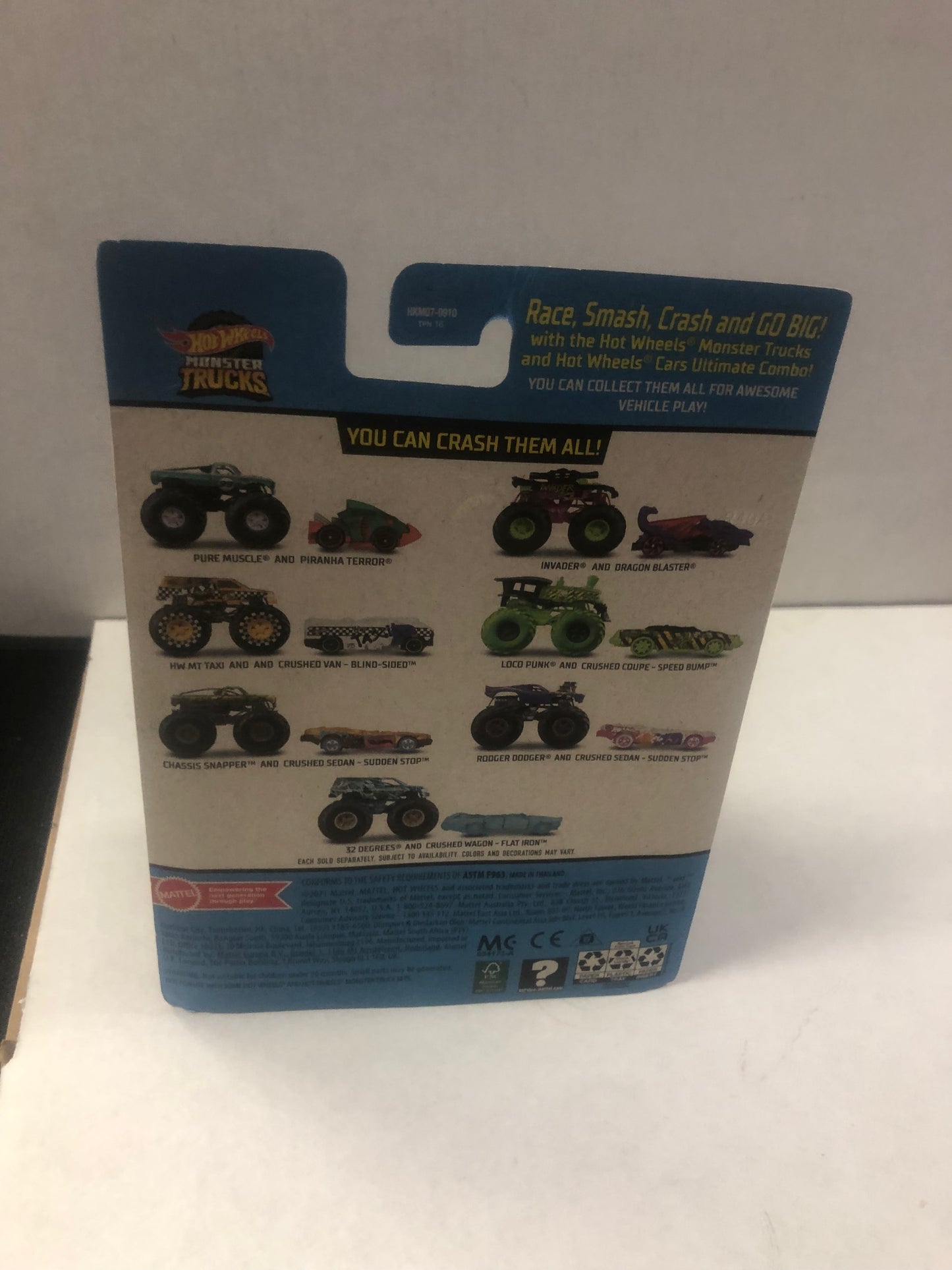 MATTEL HOT WHEELS MONSTER TRUCKS TAXI GREAT CONDITION