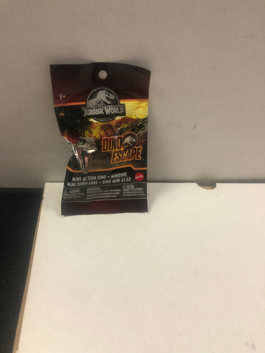 MATTEL JURASSIC WORLD DINO ESCAPE MYSTERY FIGURE GOOD CONDITION