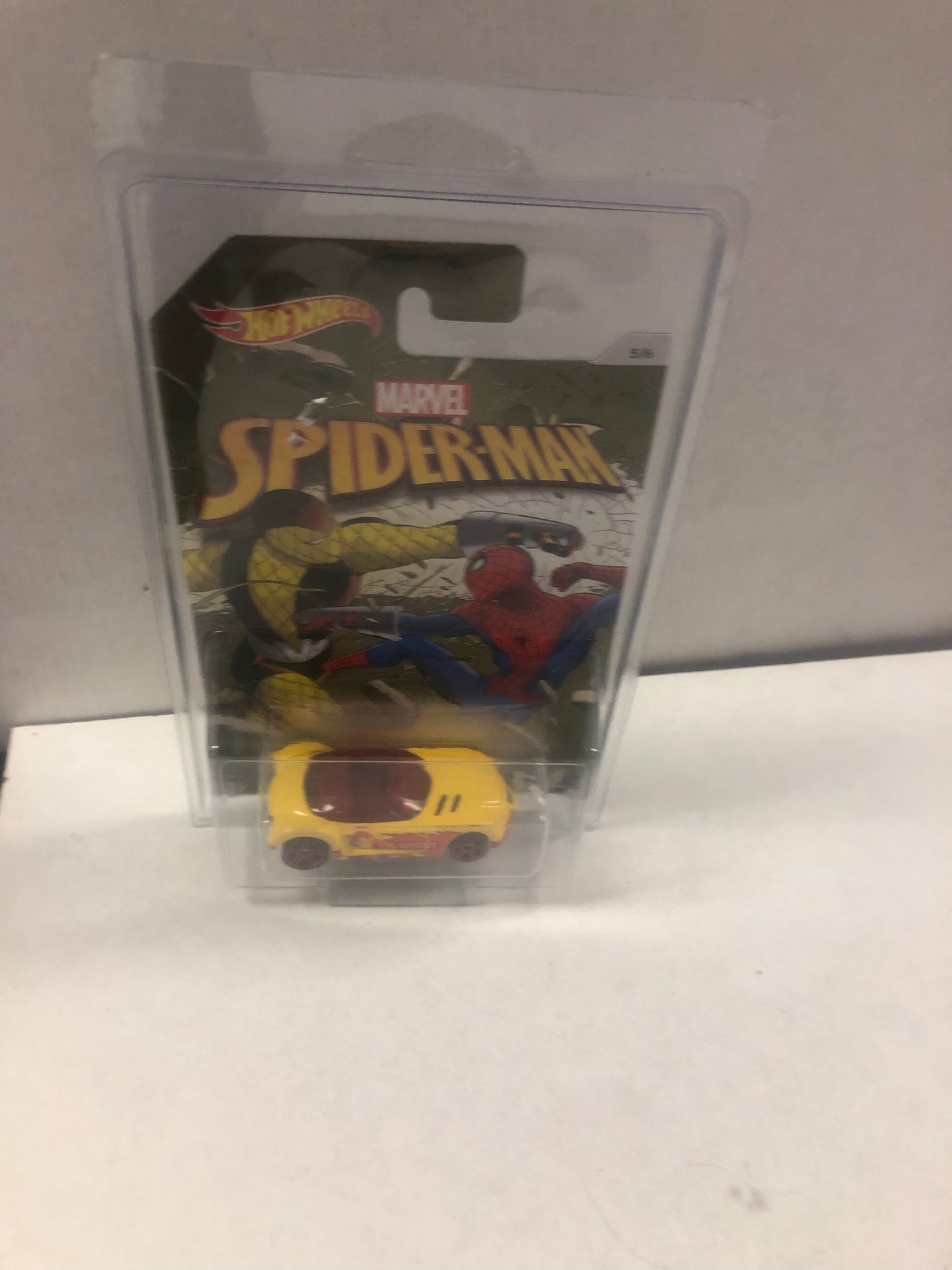 MATTEL HOT WHEELS SPIDER-MAN GOLDEN ARROW EXCELLENT CONDITION