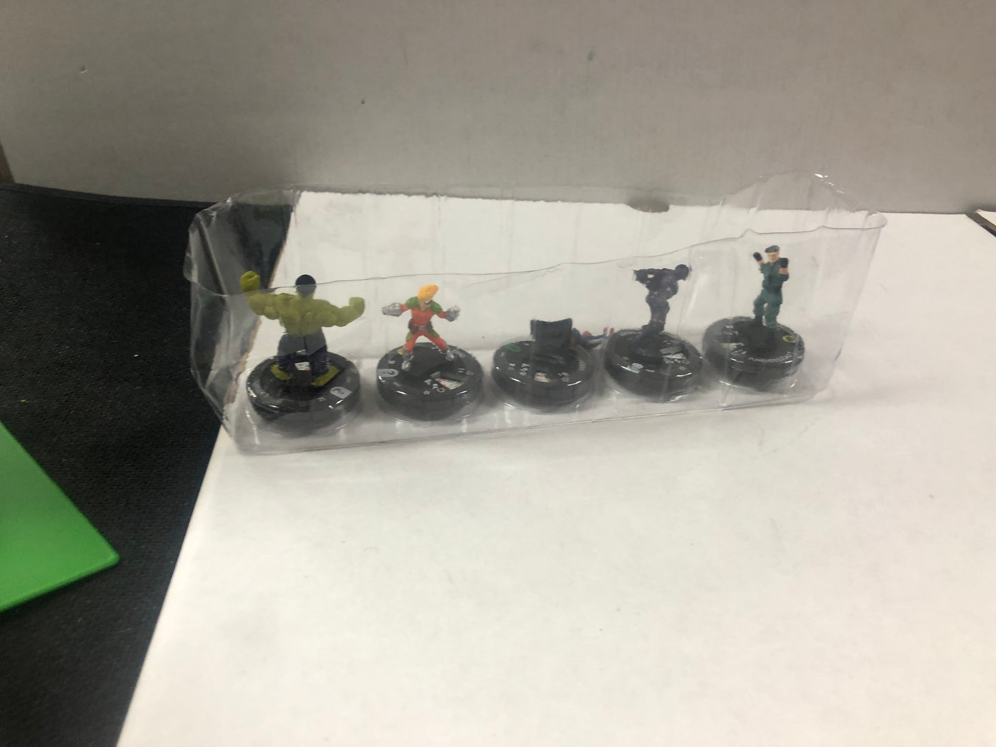 LOOSE 5 PACK MARVEL HEROCLIX ONI HULK CASE STEIN SPIDER-MAN THE TRENCH PUNISHER SQUAD