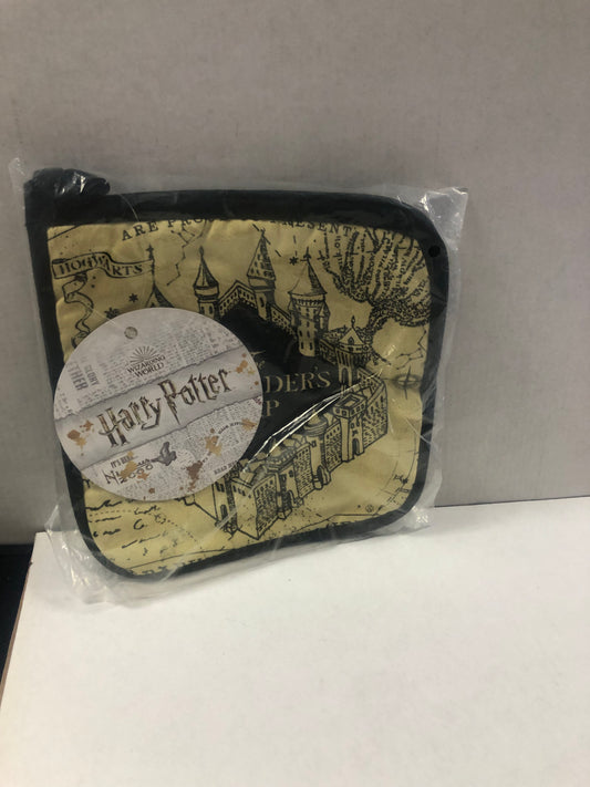 WB MAP HARRY POTTER POT HOLDERS UNOPENED GREAT CONDITION