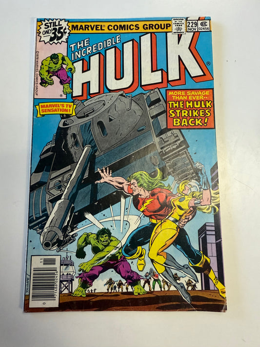 MARVEL COMICS INCREDIBLE HULK #229 the hulk strikes back 1978