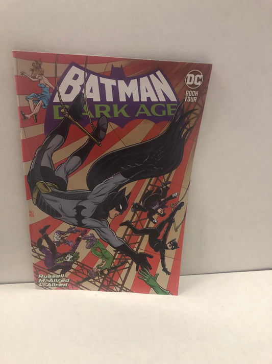 DC COMICS BATMAN DARK AGE #4