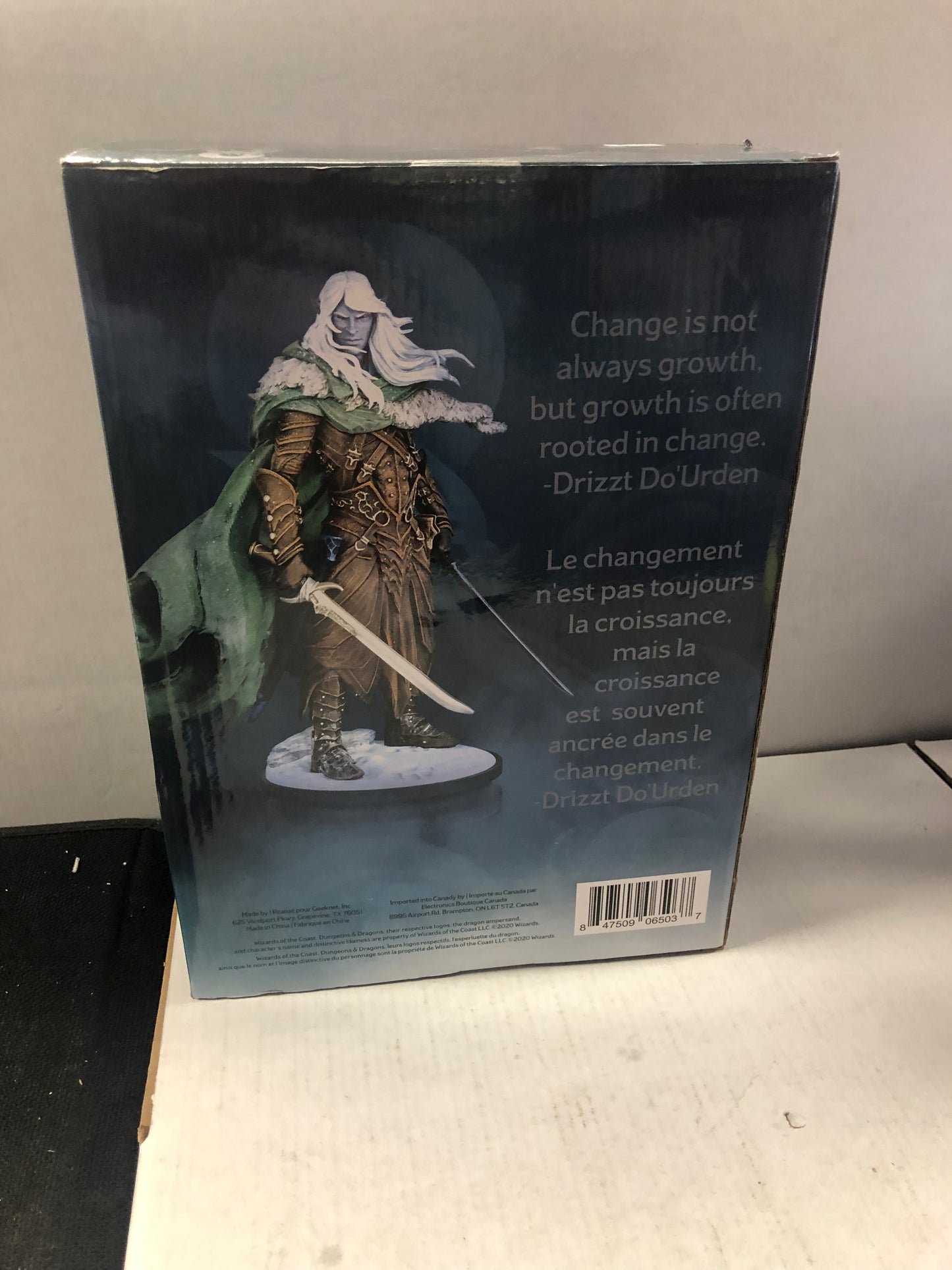 GEEKNET DUNGEONS AND DRAGONS MODERN ICONS DRIZZT DOURDEN EXCELLENT CONDITION