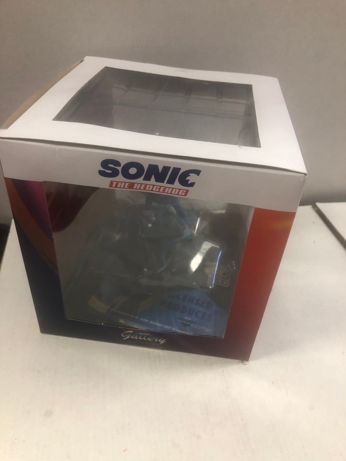 DIAMOND GALLERY DIORAMA SONIC THE HEDGEHOG PVC ACTION DIORAMA GREAT CONDITION