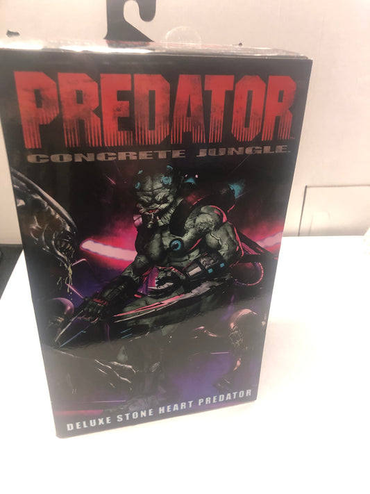 NECA PREDATOR CONCRETE JUNGLE DELUXE STONE HEART PREDATOR EXCELLENT CONDITION