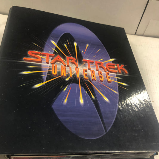 STAR TREK UNIVERSE USER MANUAL GREAT CONDITION