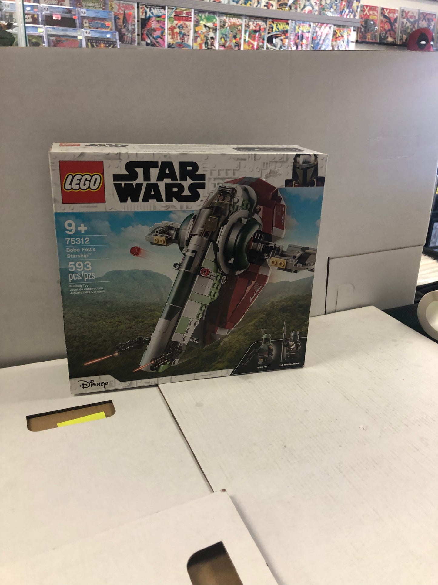 LEGO STAR WARS SET 75312 BOBA FETTS STARSHIP GOOD CONDITION ONE SMALL TEAR ON FRONT OF BOX