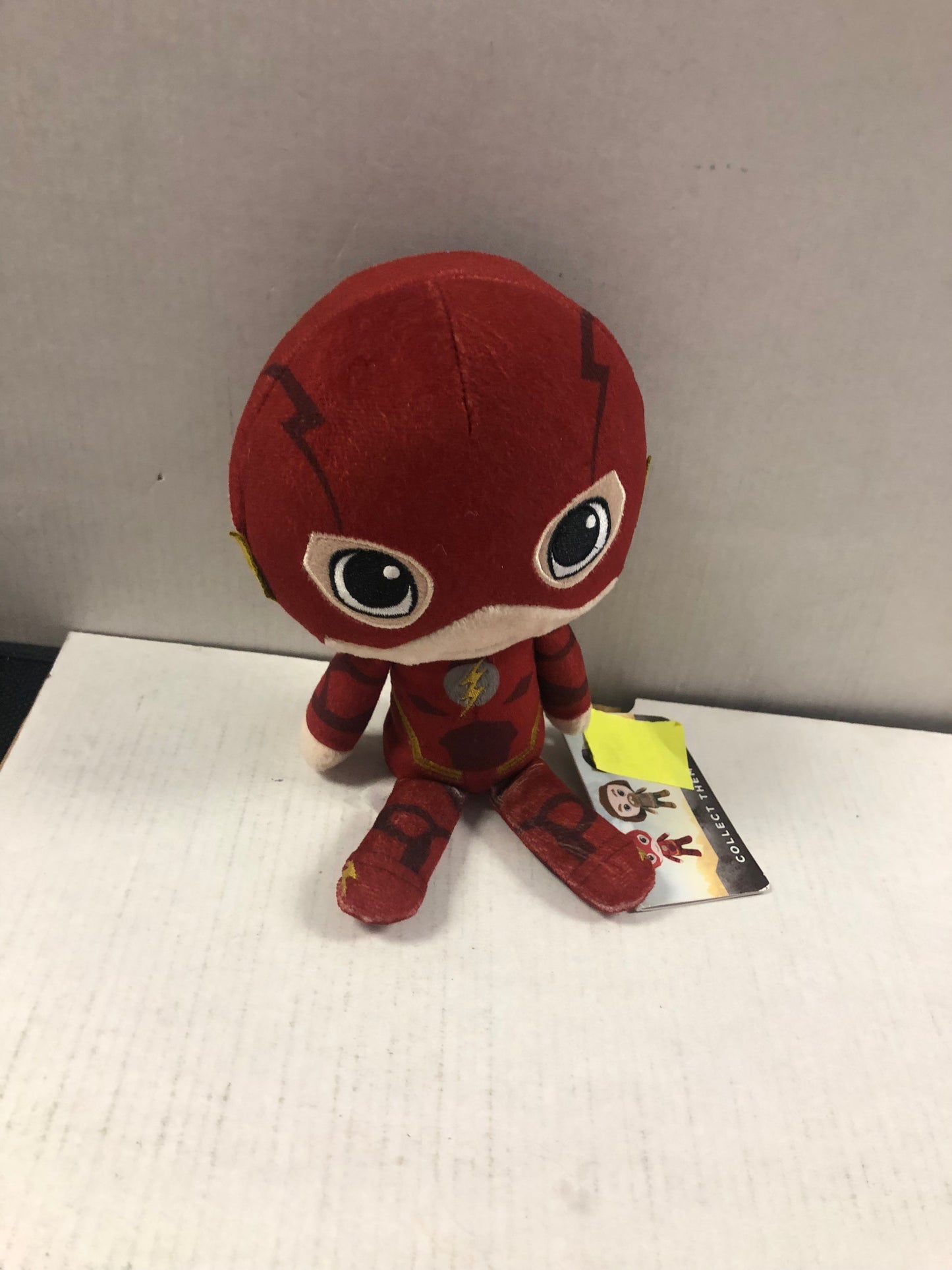 FLASH PLUSH