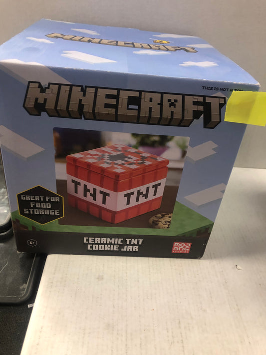 MINECRAFT TNT CERAMIC COOKIE JAR