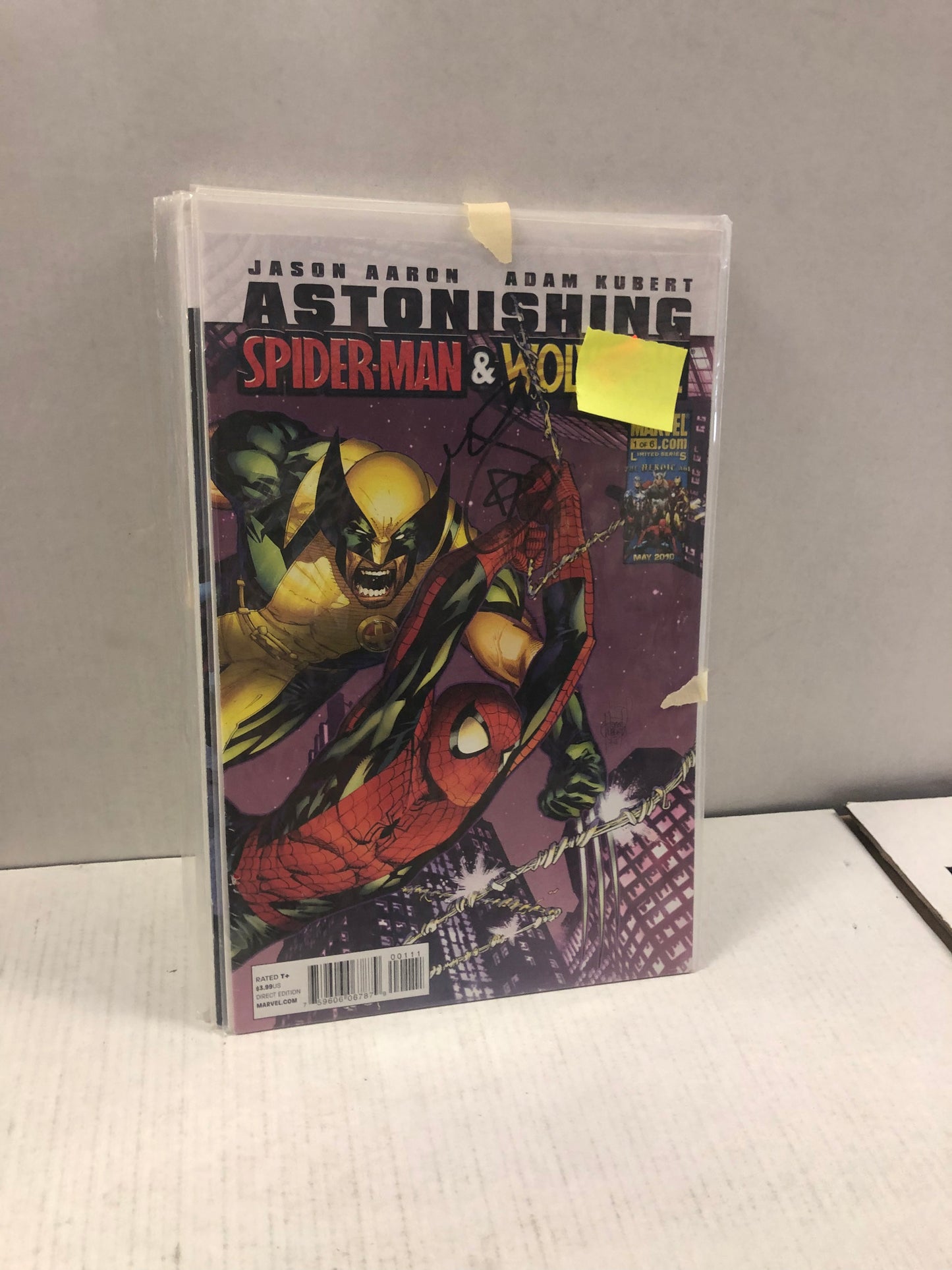 MARVEL COMICS  ASTONISHING SPIDER-MAN AND WOLVERINE BOOK SET 1-6 BOOK 1 SIGNED