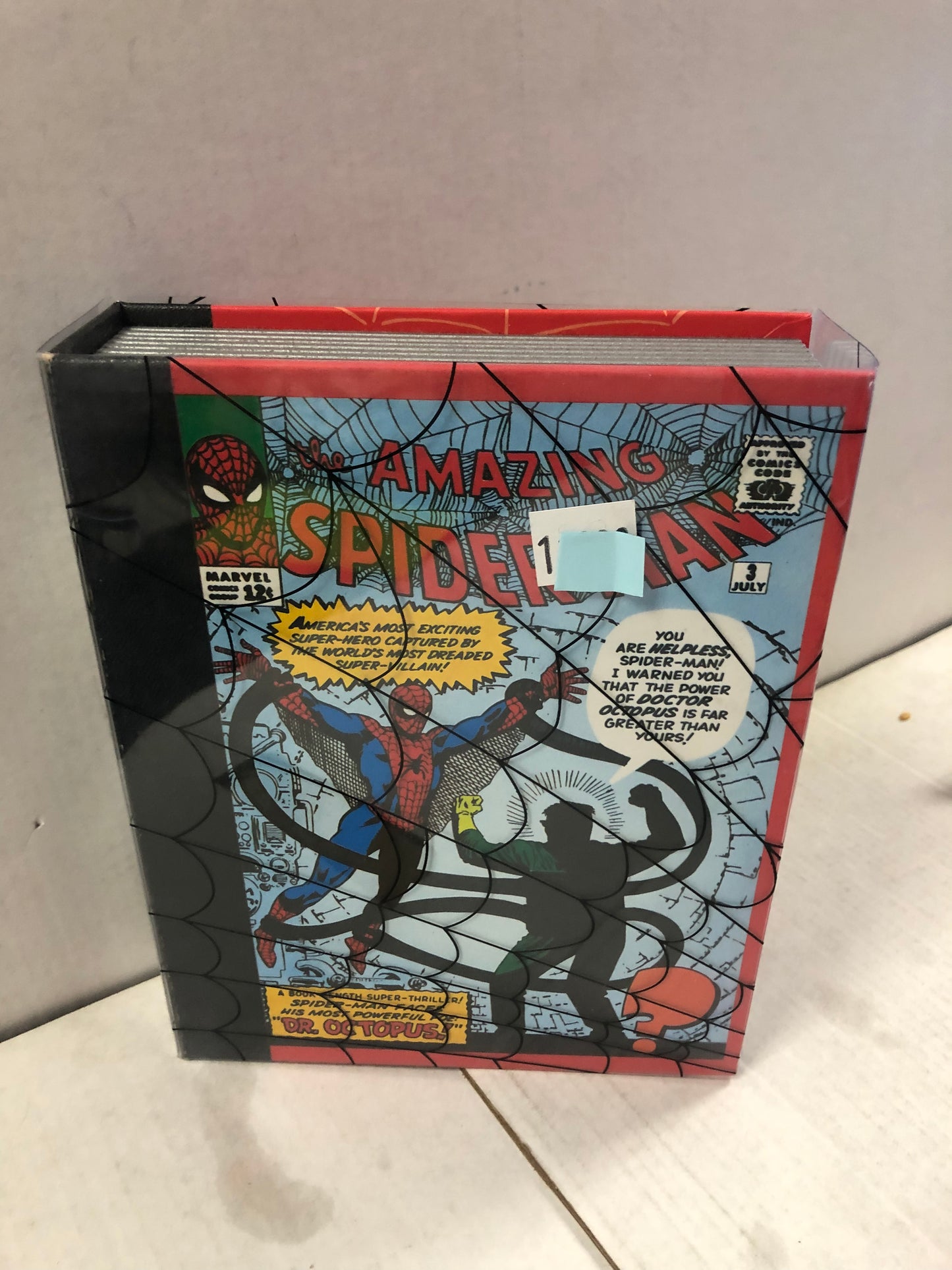 MARVEL COMICS AMAZING SPIDER-MAN COLLECTORS WATCH COMES WITH BOX