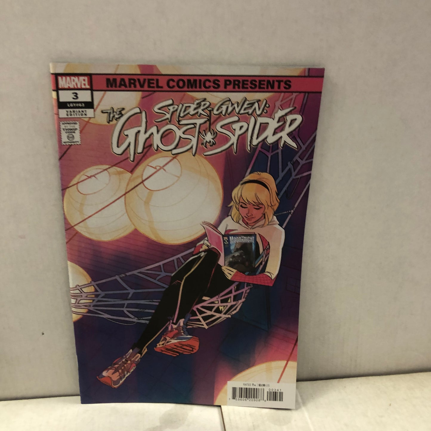 MARVEL COMICS SPIDER-GWEN GHOST SPIDER 3 VARIANT