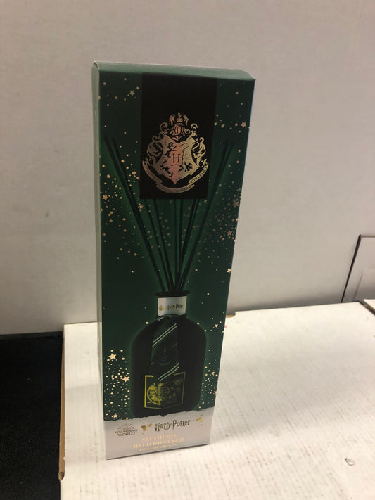UKONIC SLYTHERIN REED DIFFUSER INCLUDES REEDS
