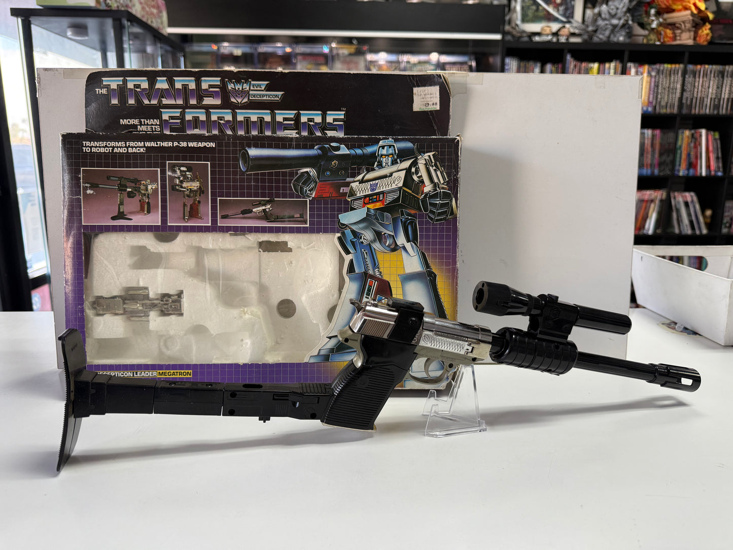 HASBRO THE TRANSFORMERS MORE THAN MEETS THE EYE DECEPTICON LEADER MEGATRON