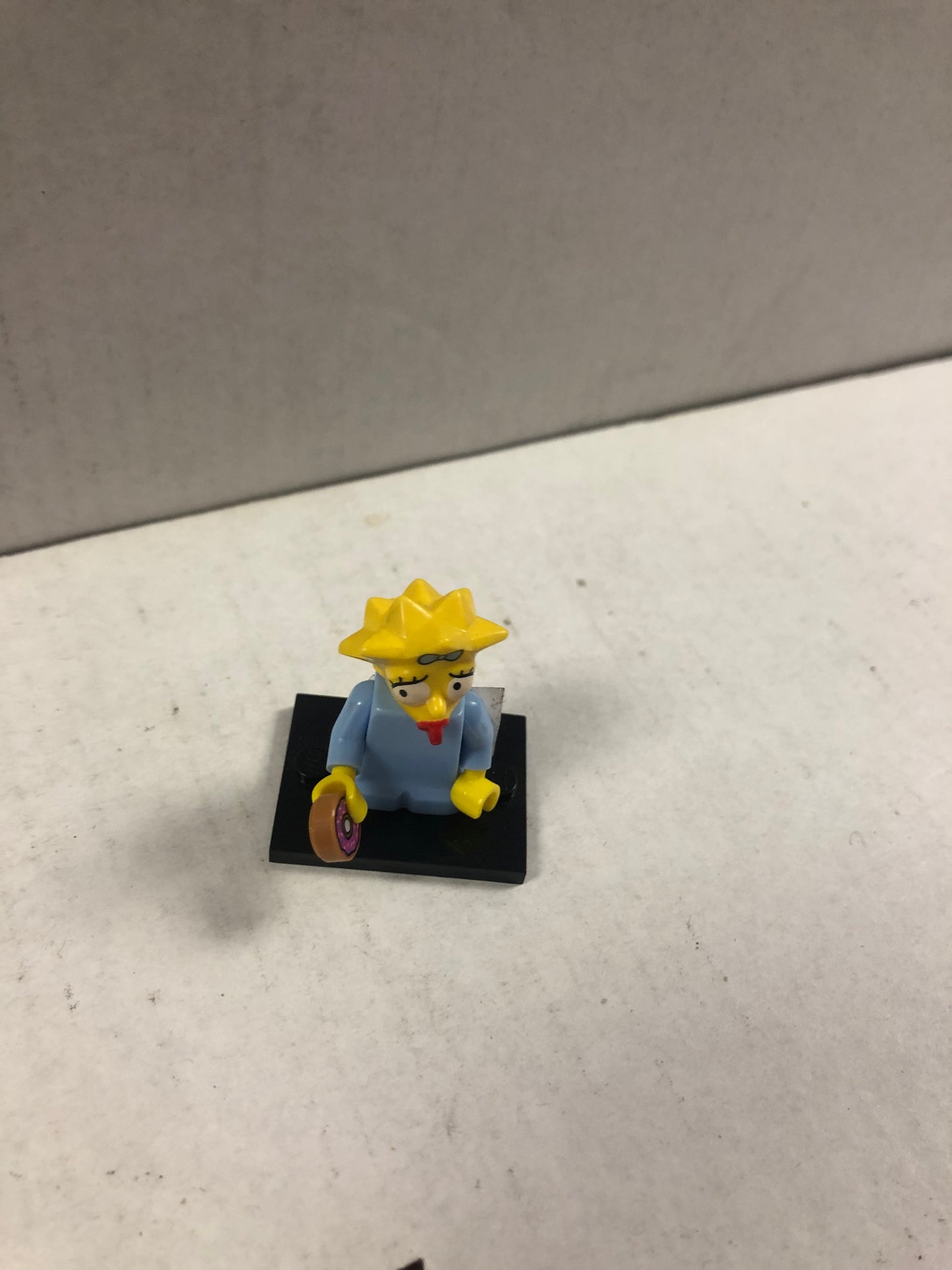 LEGO SIMPSONS MAGGIE