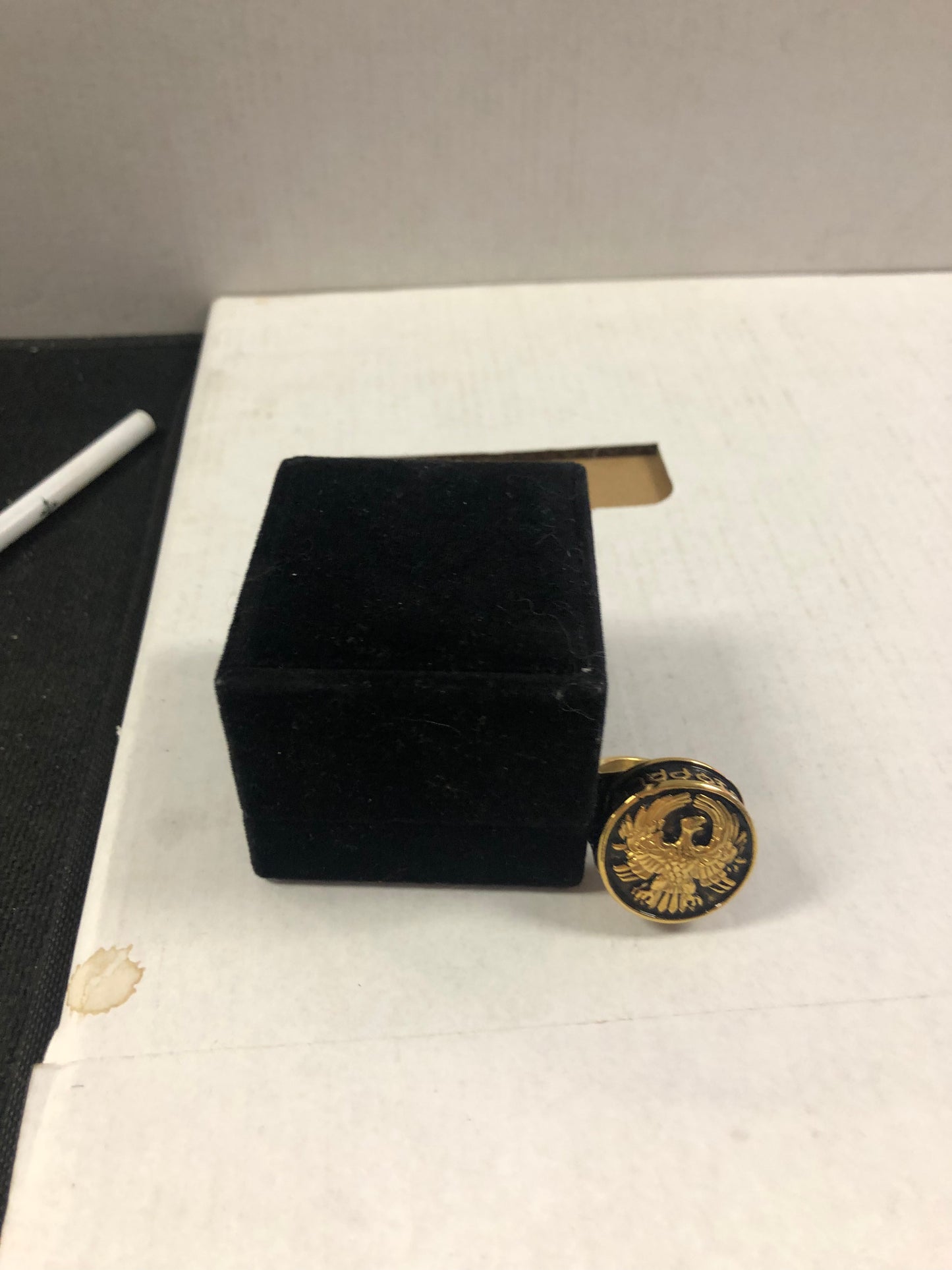 DUNE HOUSE OF ATREIDES RING WITH RING BOX GREAT CONDITION