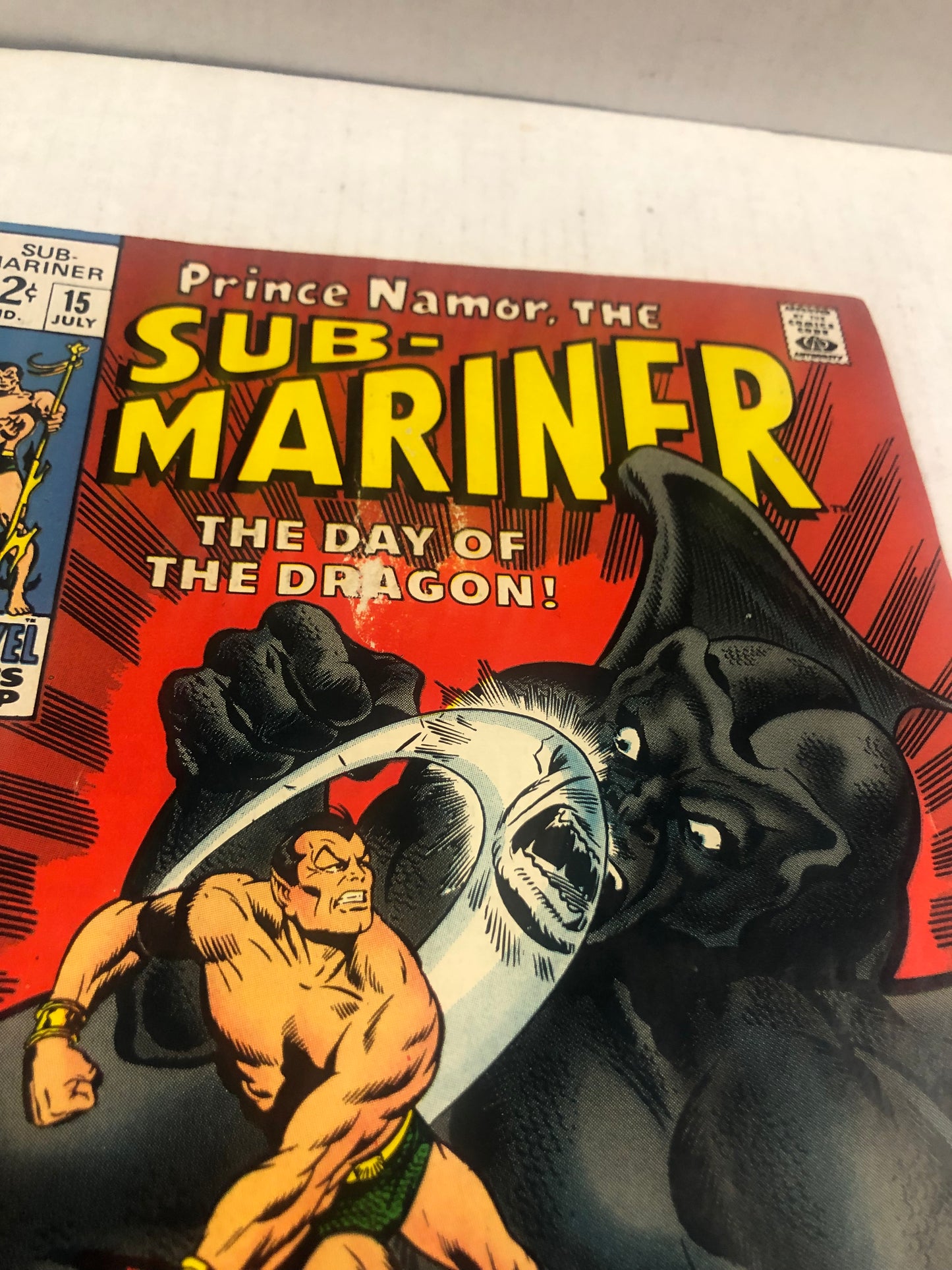 MARVEL COMICS SUB MARINER 15 (1969) FN/FN+ OFF WHITE PAGES