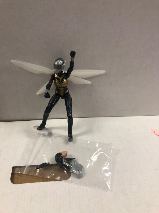 MARVEL LEGENDS WASP WITH CHANGEABLE HEAD LOOSE FIGURE