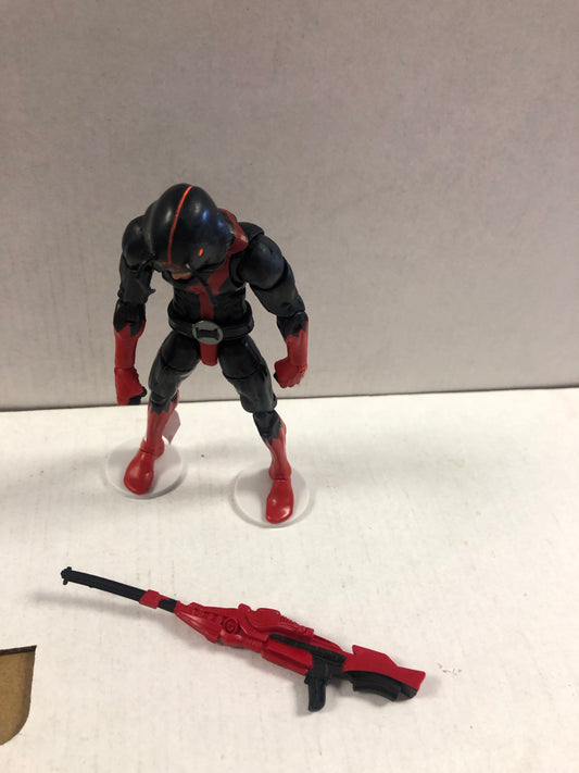 MARVEL LEGENDS YELLOWJACKET WITH RED AND BLACK SUITE AND GUN LOOSE FIGURE